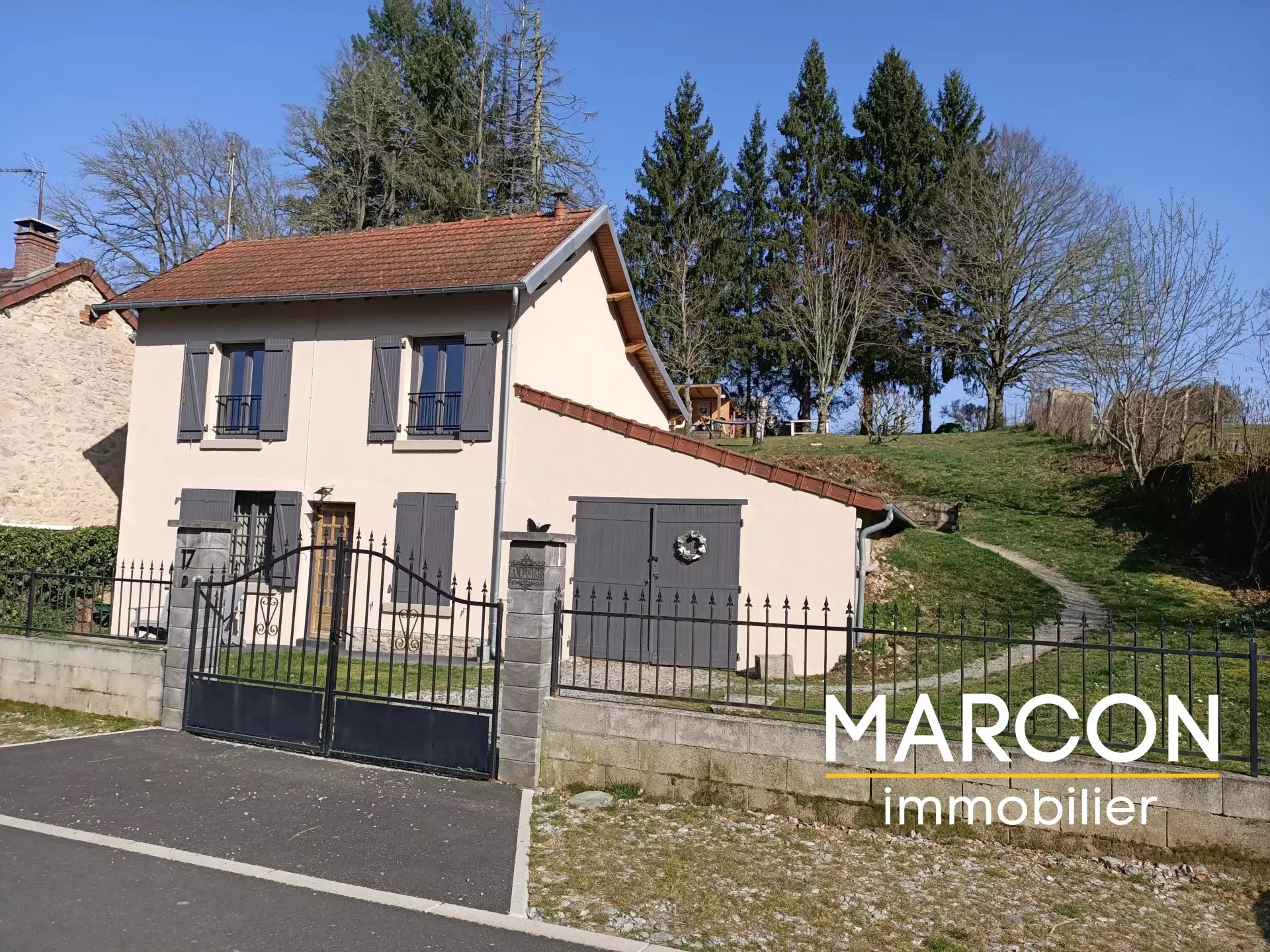 Maison à vendre, 85m², Vidaillat