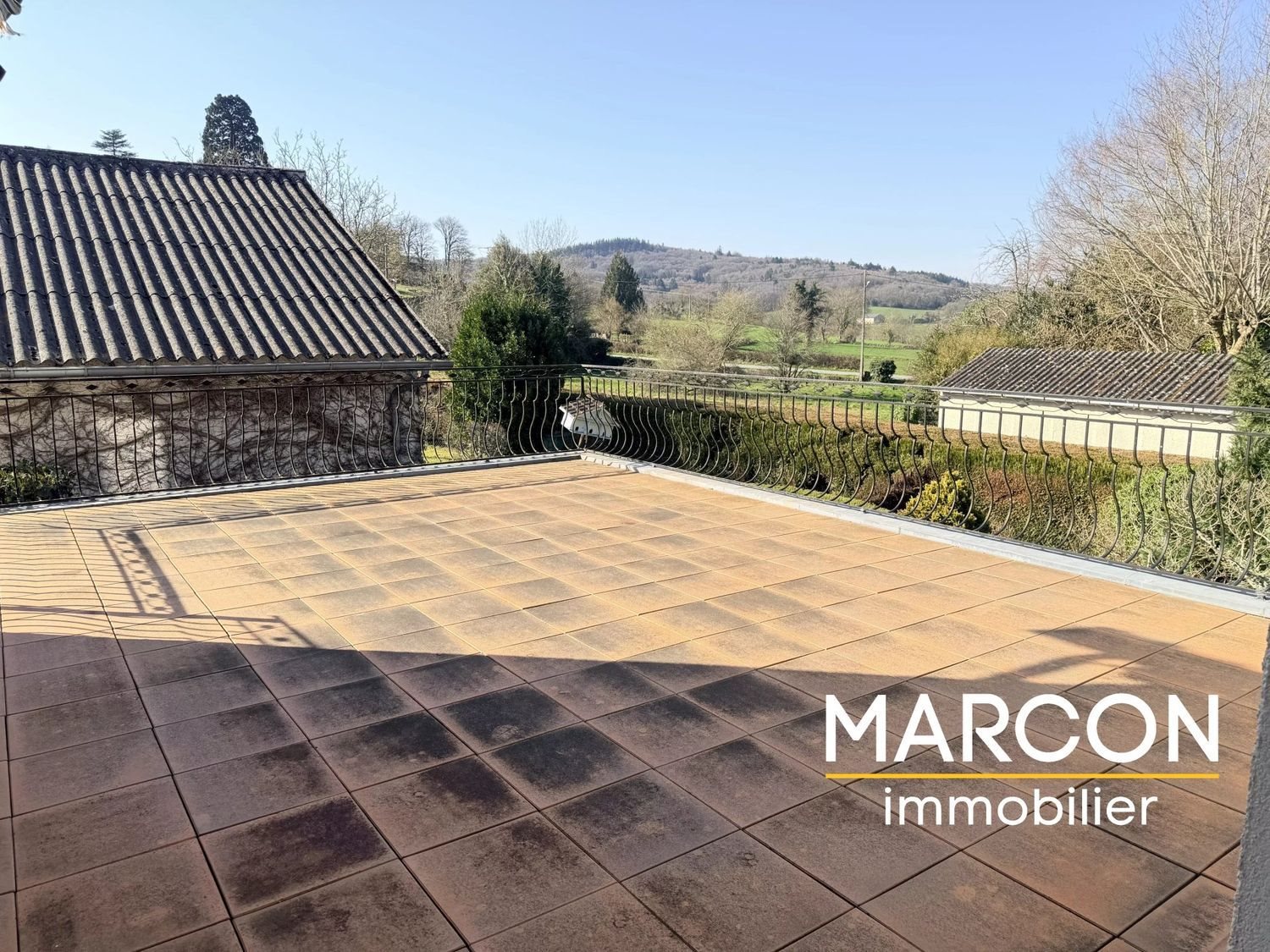 Maison à vendre, 160m², Bussière-Dunoise