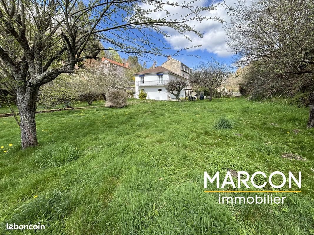 Maison à vendre, 146m², Aubusson