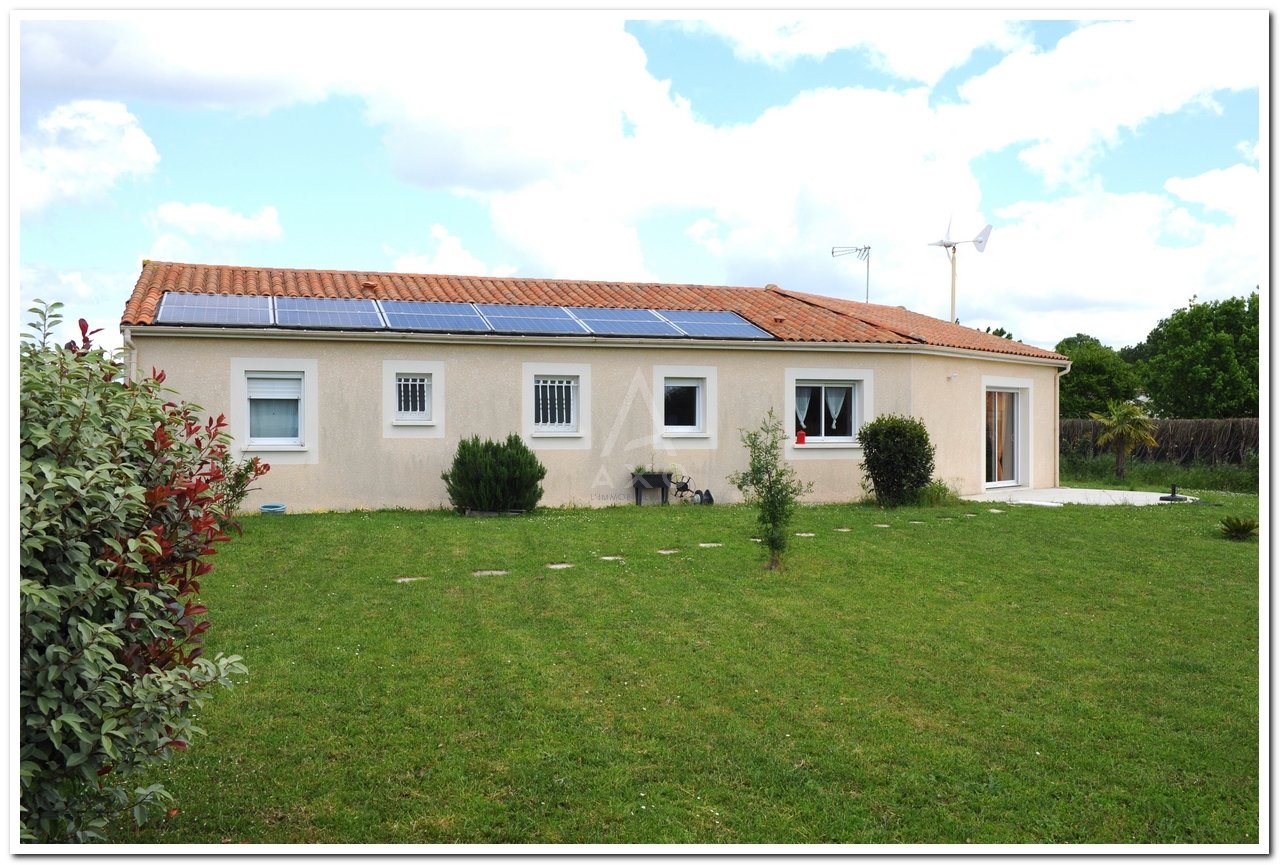 Maison à vendre, 103m², Rouillac