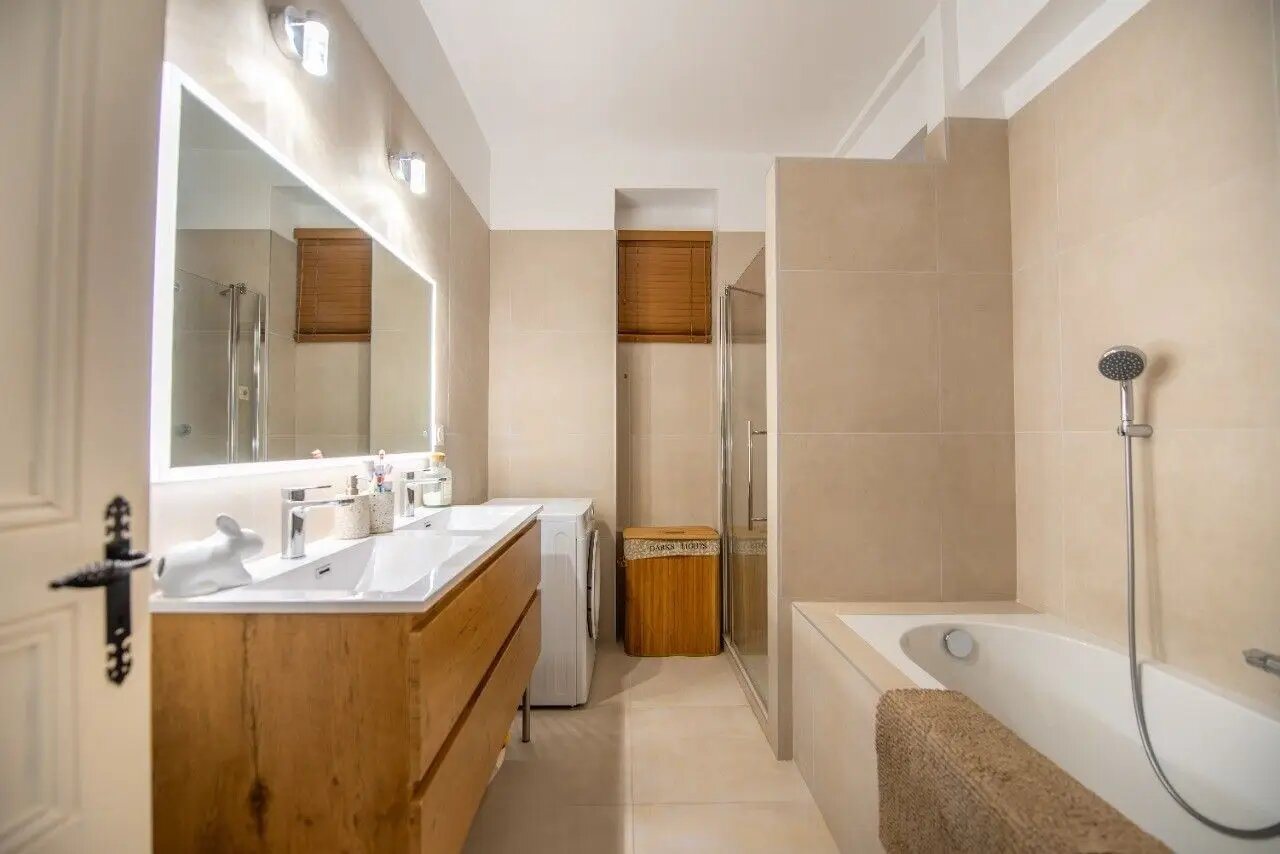 Appartement à vendre, 196m², Grimaud
