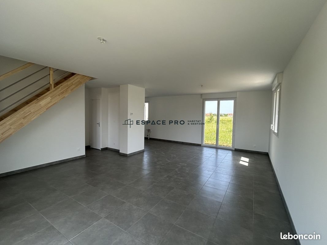 Maison à vendre, 102m², Rots