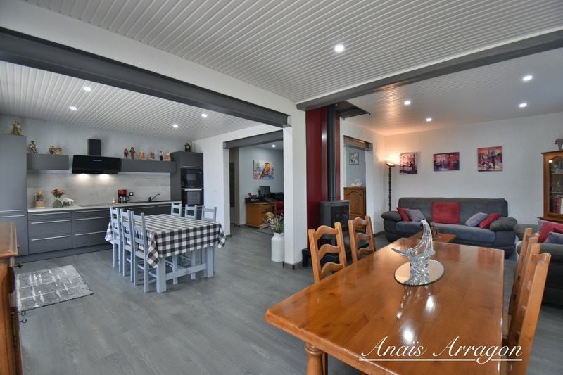 Maison à vendre, 122m², Saint-Eutrope-de-Born