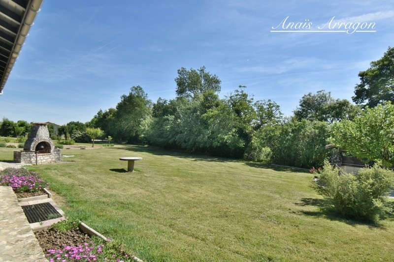 Maison à vendre, 122m², Saint-Eutrope-de-Born