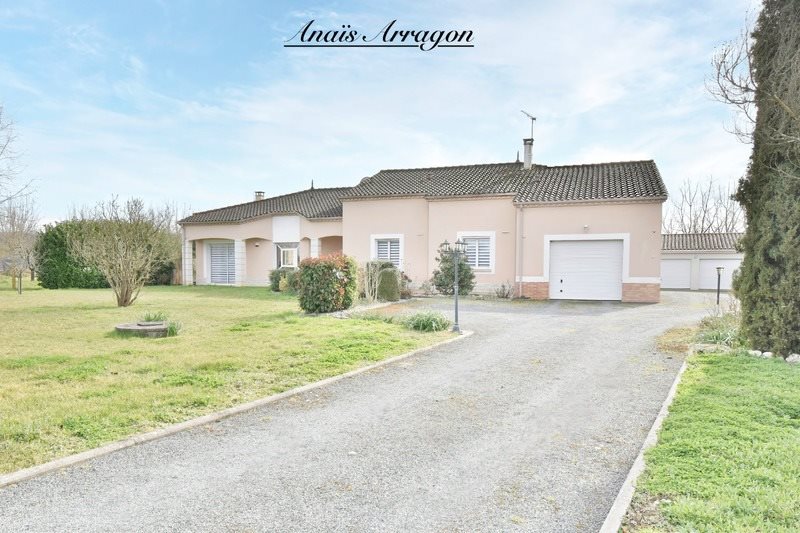 Maison à vendre, 170m², Sainte-Livrade-sur-Lot