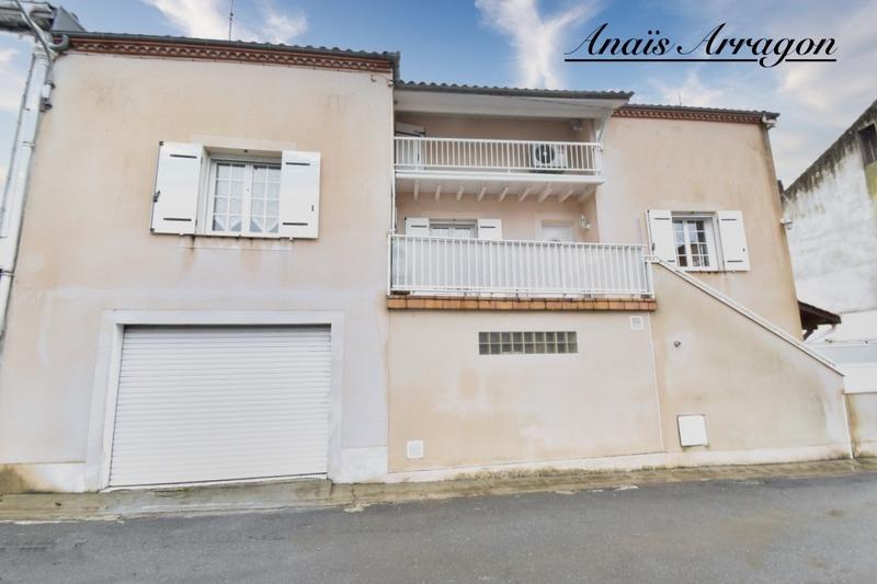 Maison à vendre, 310m², Sainte-Livrade-sur-Lot