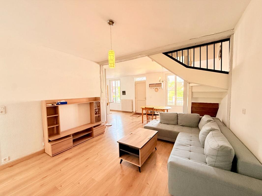 Maison à vendre, 110m², Charmoy