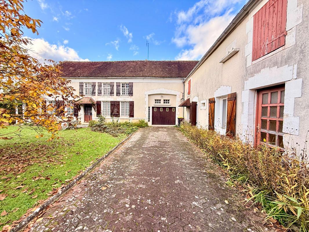 Maison à vendre, 270m², Saint-Georges-sur-Baulche