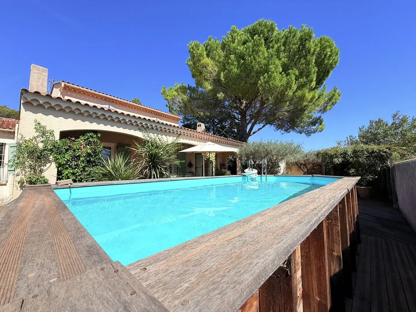 Maison à vendre, 139m², Carnoules