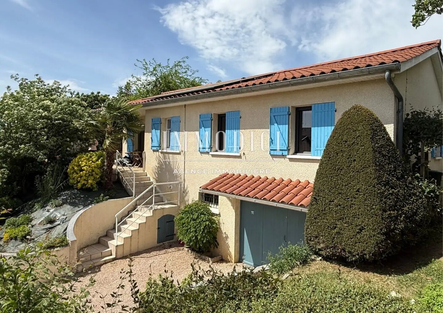 Maison à vendre, 130m², Montmerle-sur-Saône