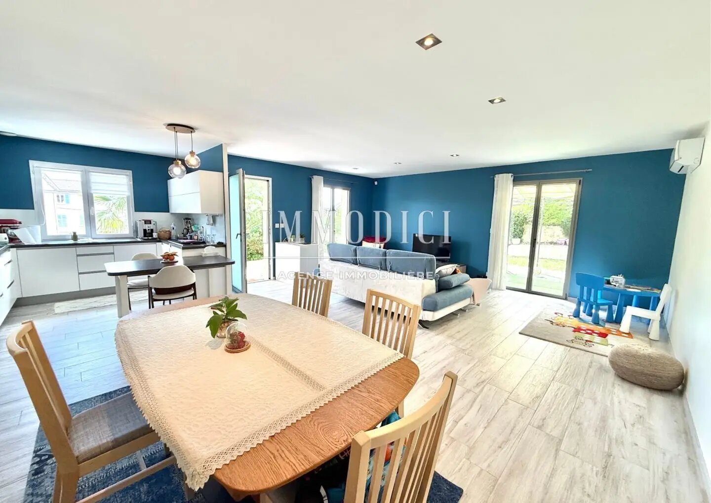 Maison à vendre, 130m², Montmerle-sur-Saône
