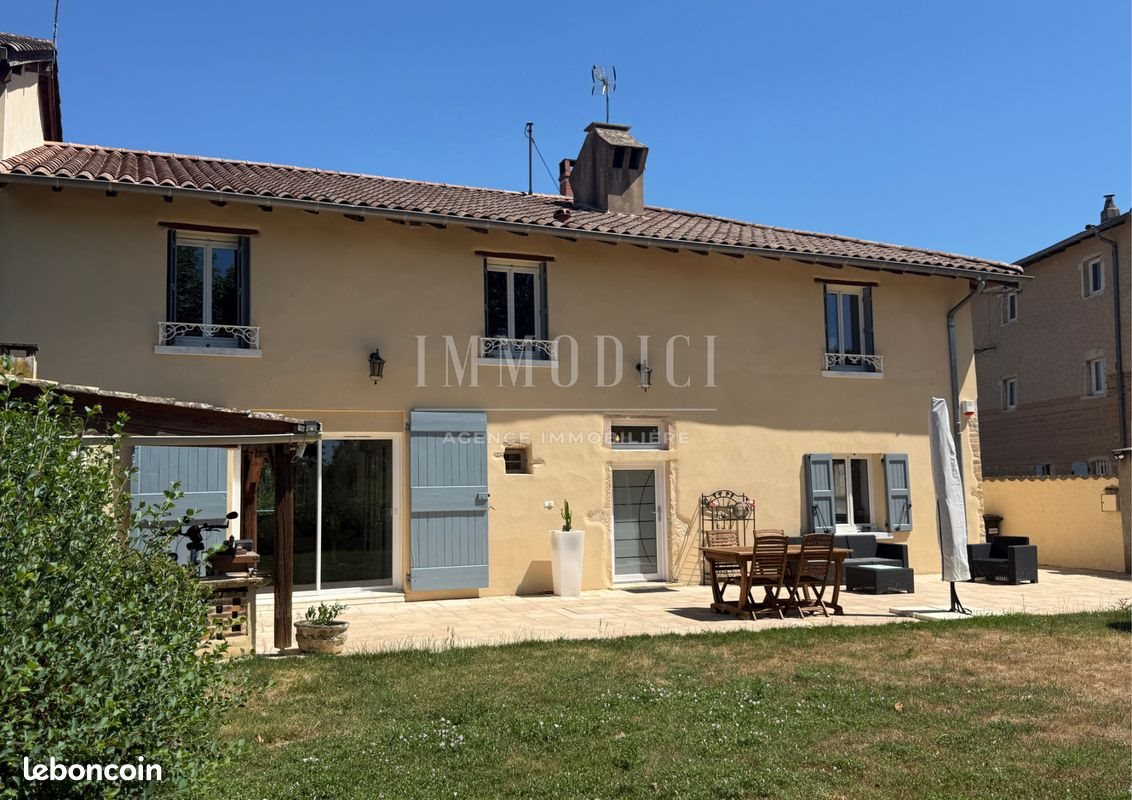 Maison à vendre, 124m², Mogneneins