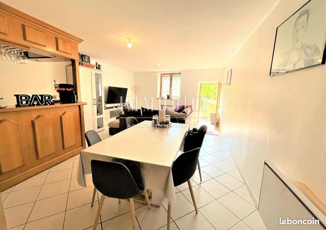 Maison à vendre, 130m², Thoissey
