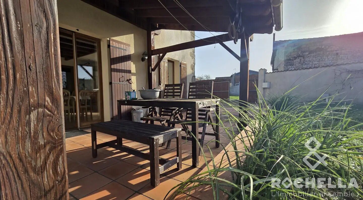 Maison à vendre, 91m², Paillé