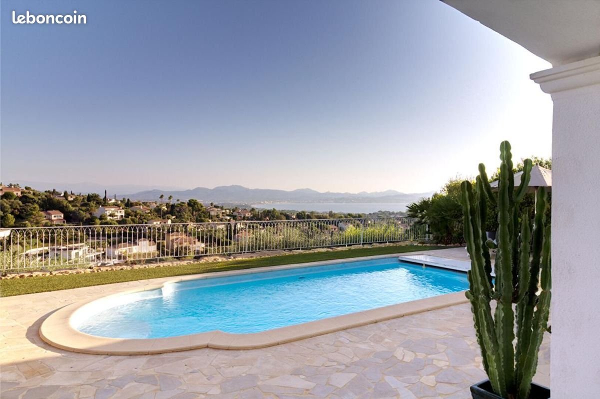 Maison à vendre, 236m², Fréjus