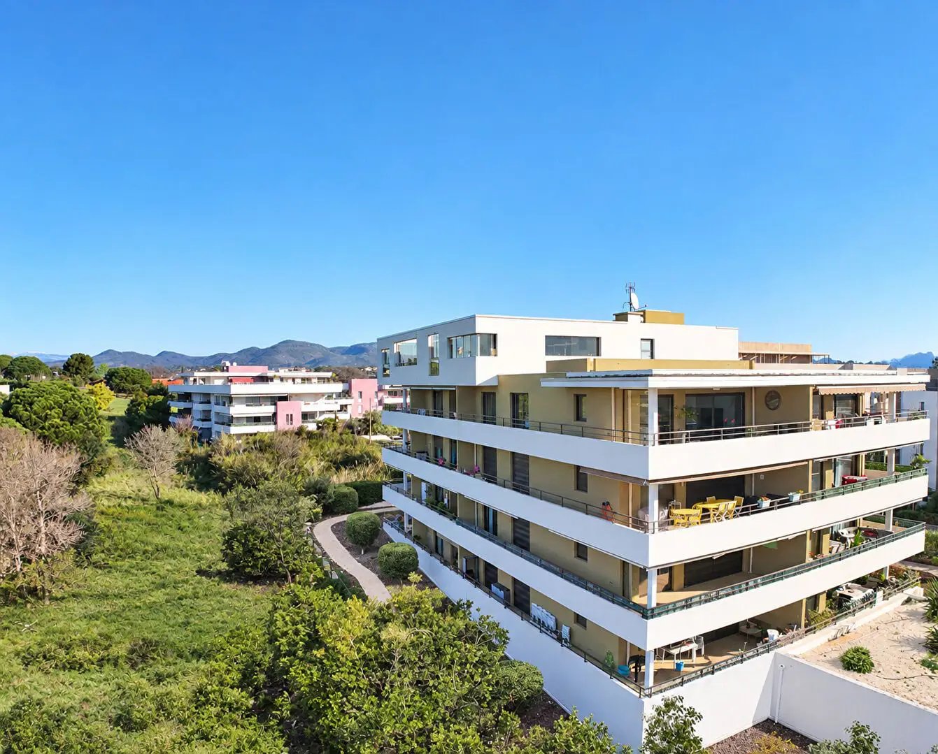 Appartement à vendre, 55m², Fréjus