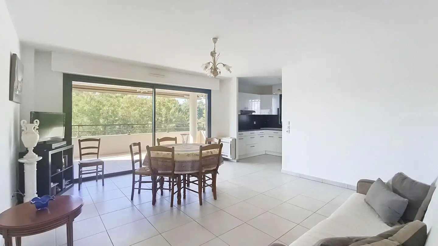 Appartement à vendre, 55m², Fréjus
