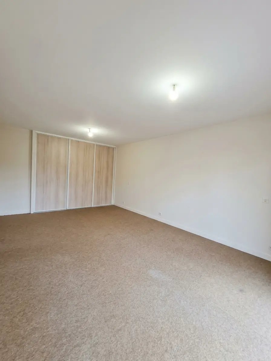 Appartement à louer, 139m², Saint-Julien-en-Genevois
