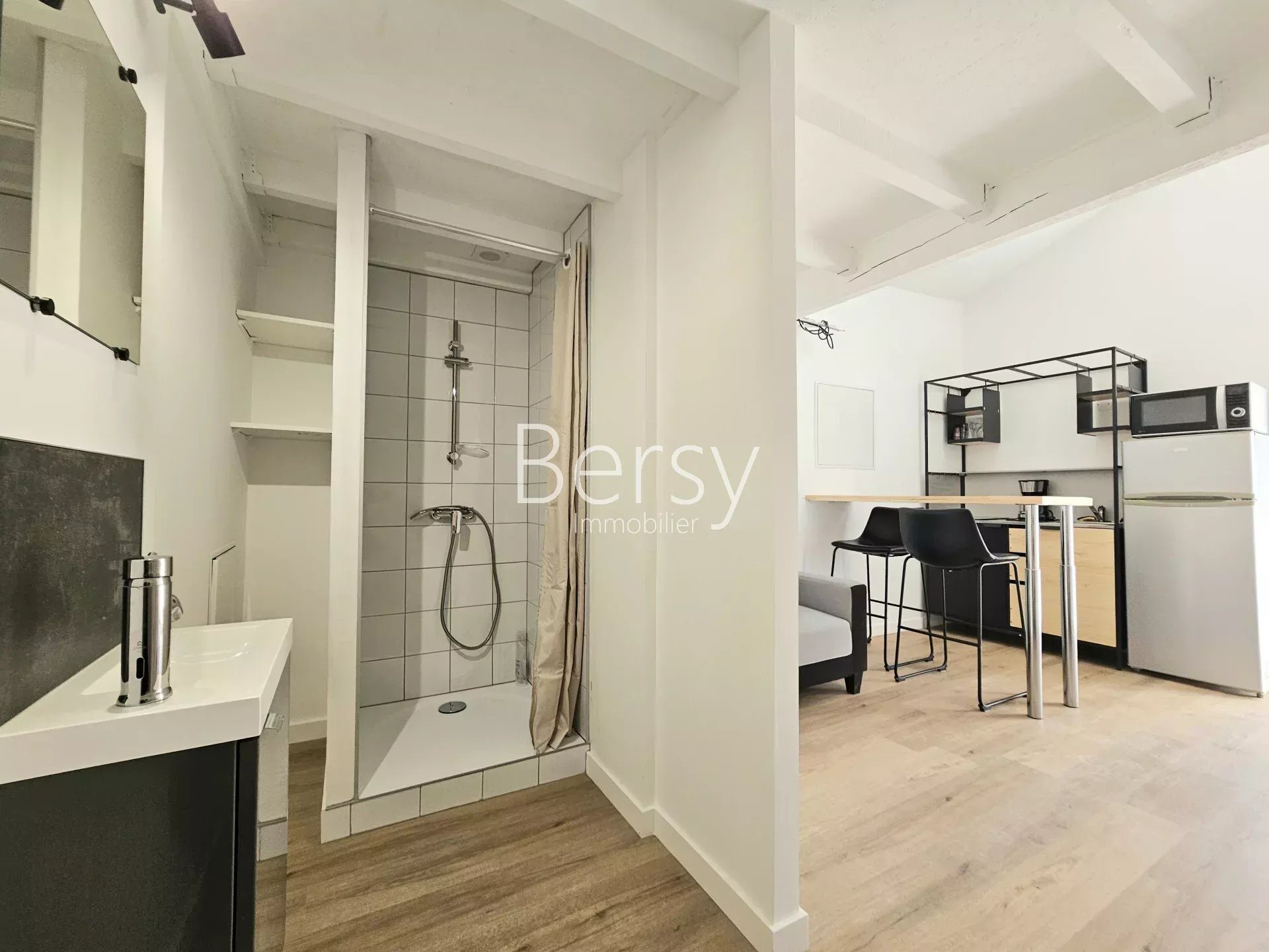 Appartement à louer, 16m², Caromb