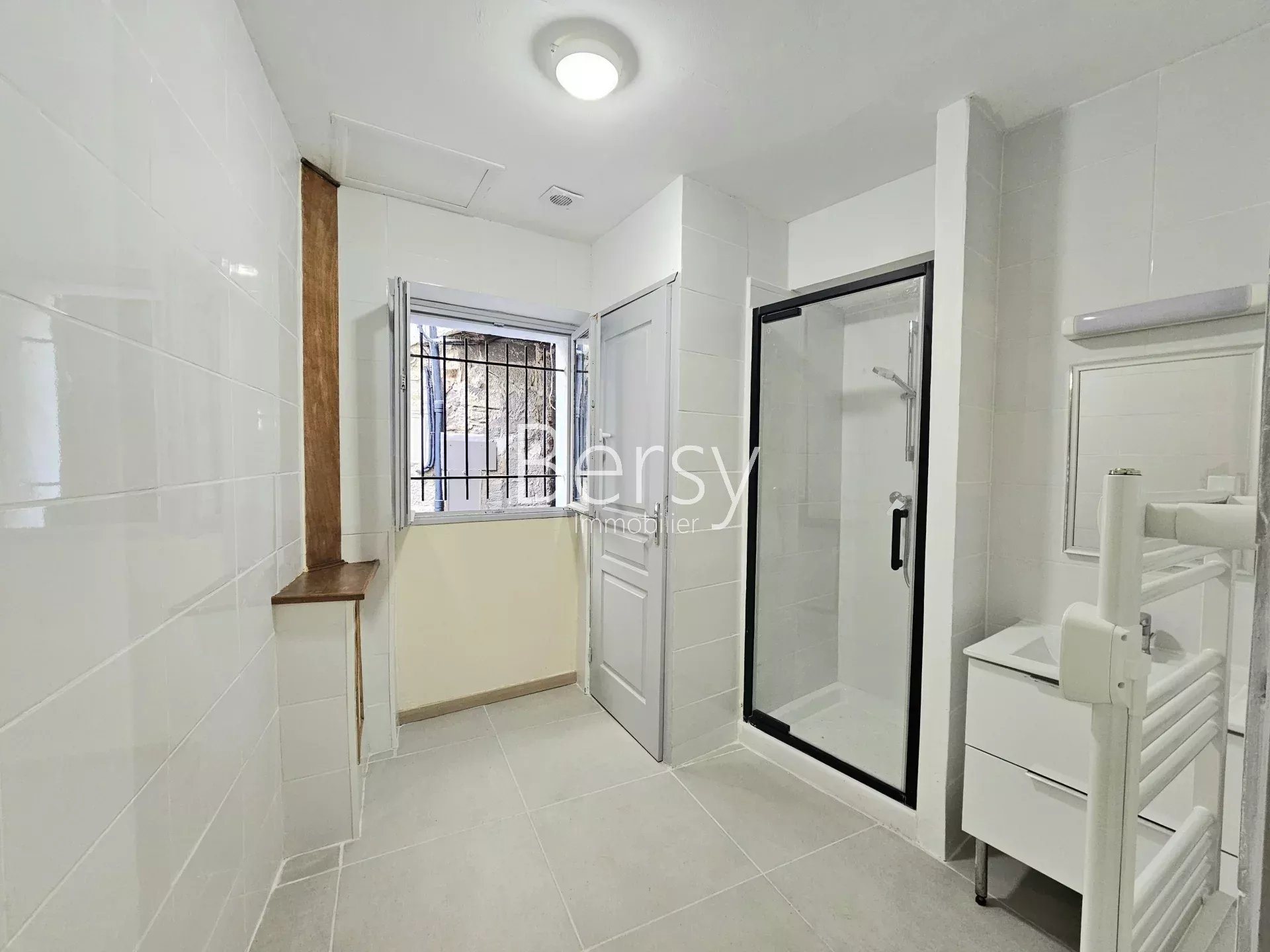 Appartement à louer, 43m², Caromb
