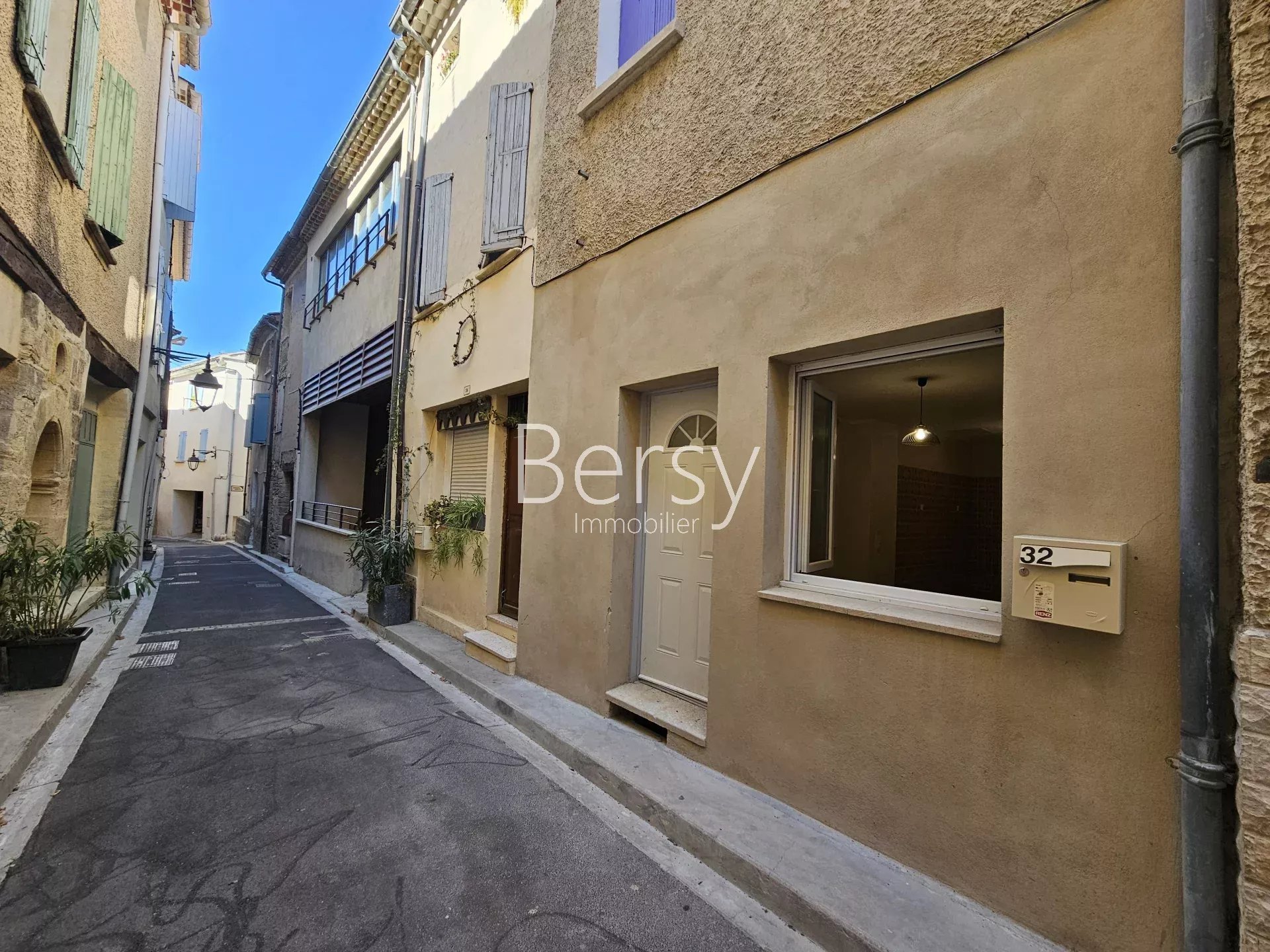 Appartement à louer, 43m², Caromb