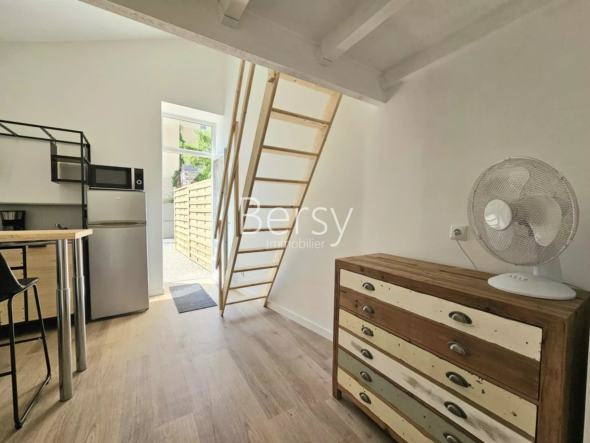 Appartement à louer, 16m², Caromb