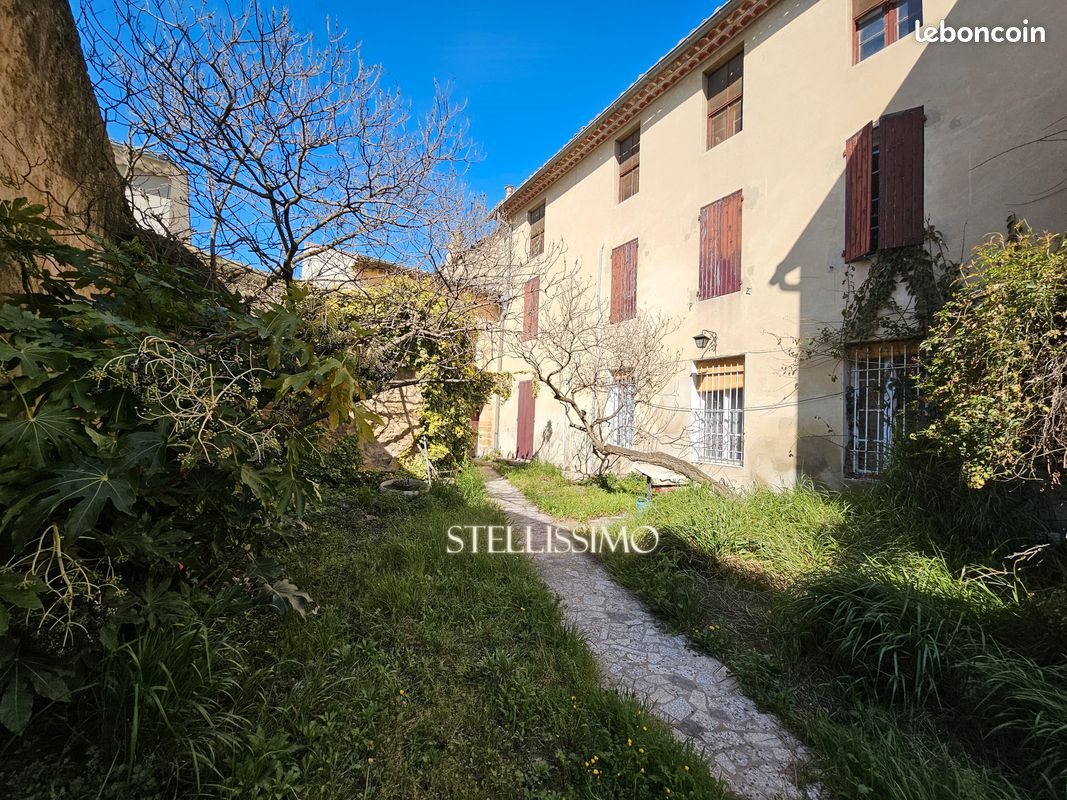 Maison à vendre, 240m², Sorgues