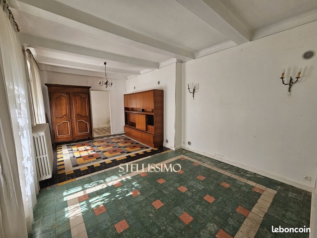 Maison à vendre, 240m², Sorgues