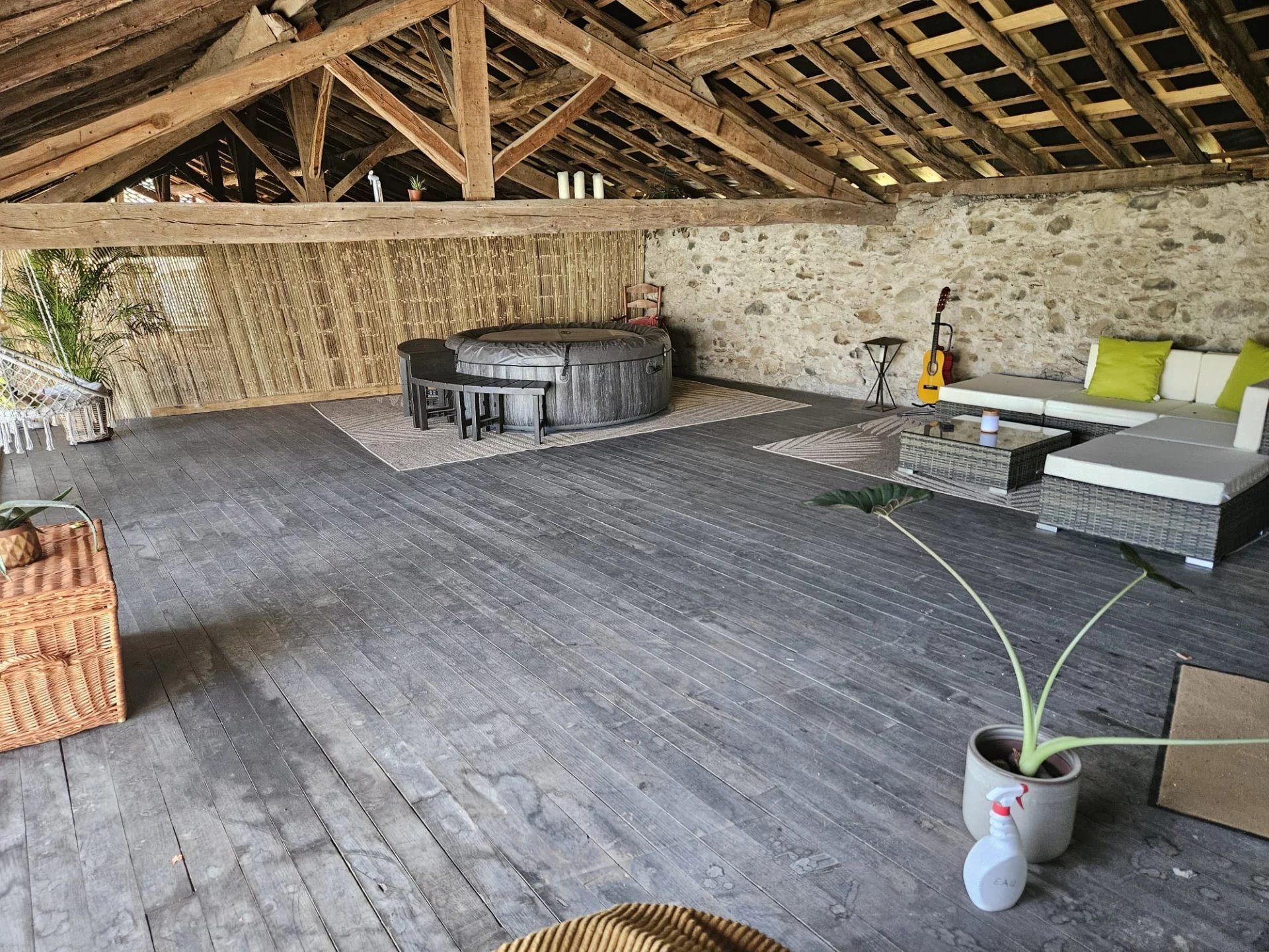 Maison à vendre, 410m², Villeneuve-de-Rivière