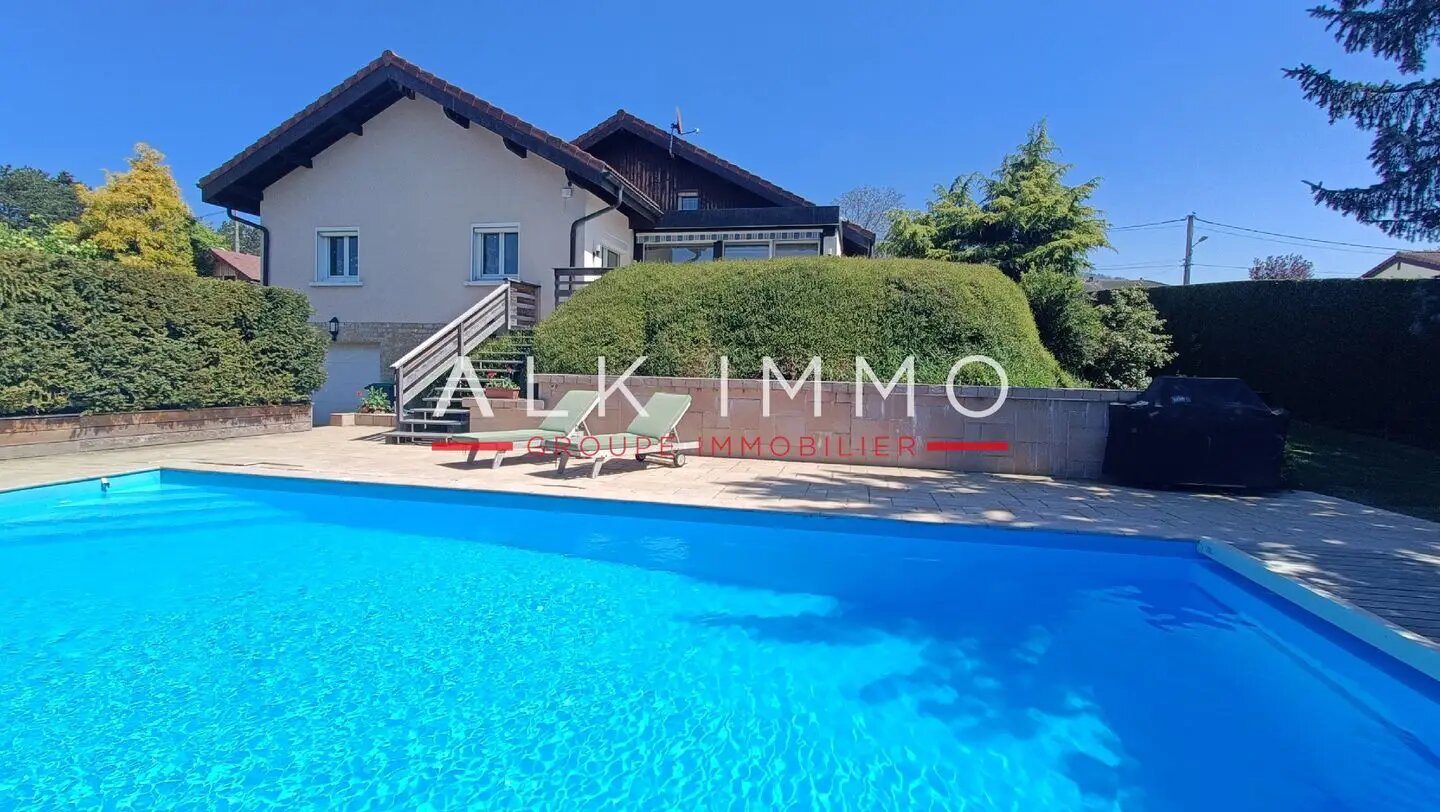 Maison à vendre, 250m², Cranves-Sales