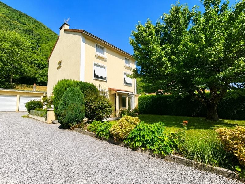 Maison à vendre, 161m², Sarrancolin