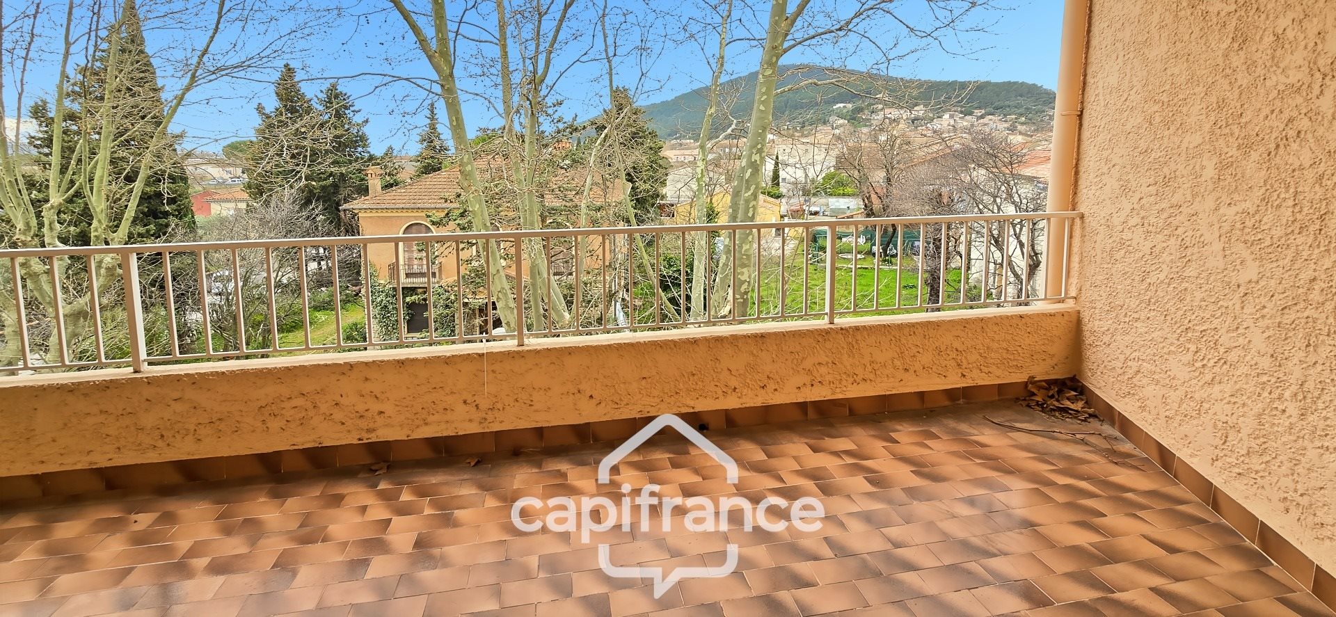 Appartement à vendre, 69m², Cuers