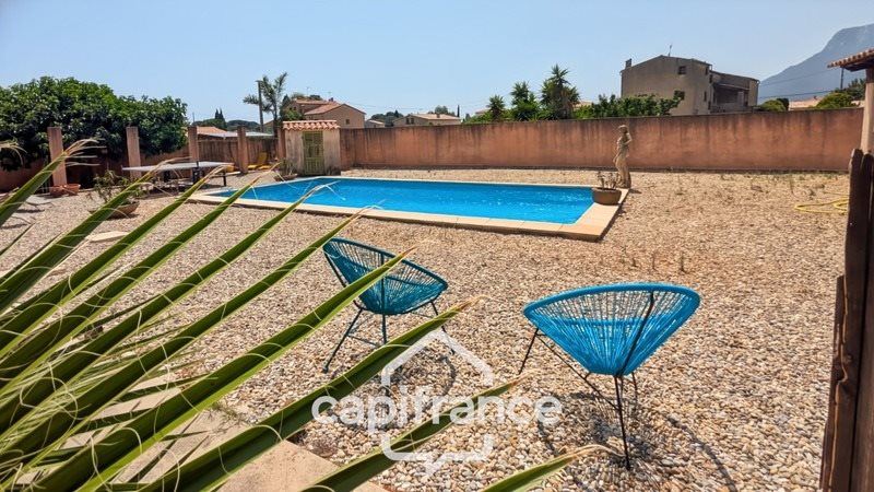 Maison à vendre, 118m², Solliès-Ville