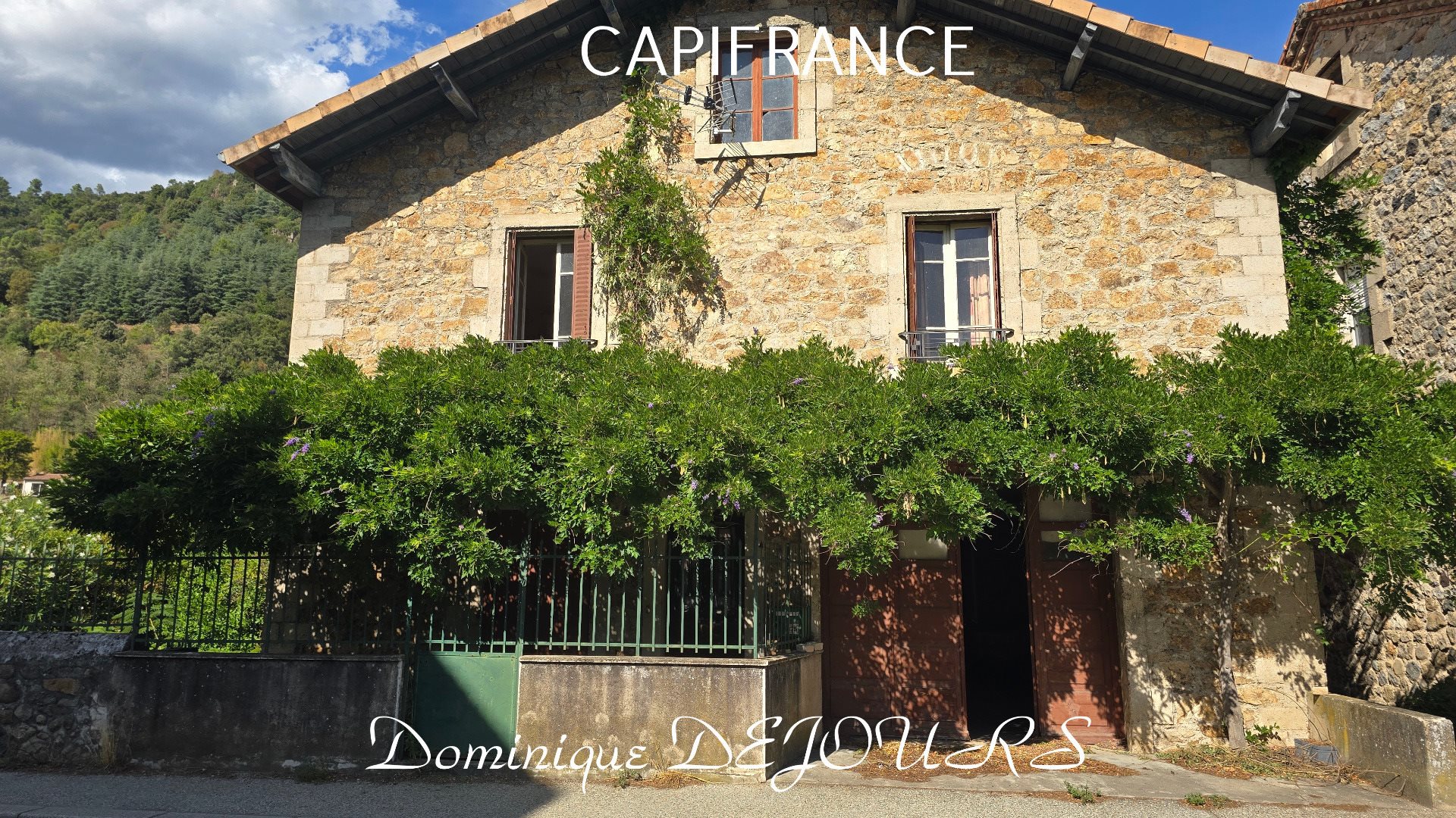 Maison à vendre, 138m², Saint-Sauveur-de-Montagut
