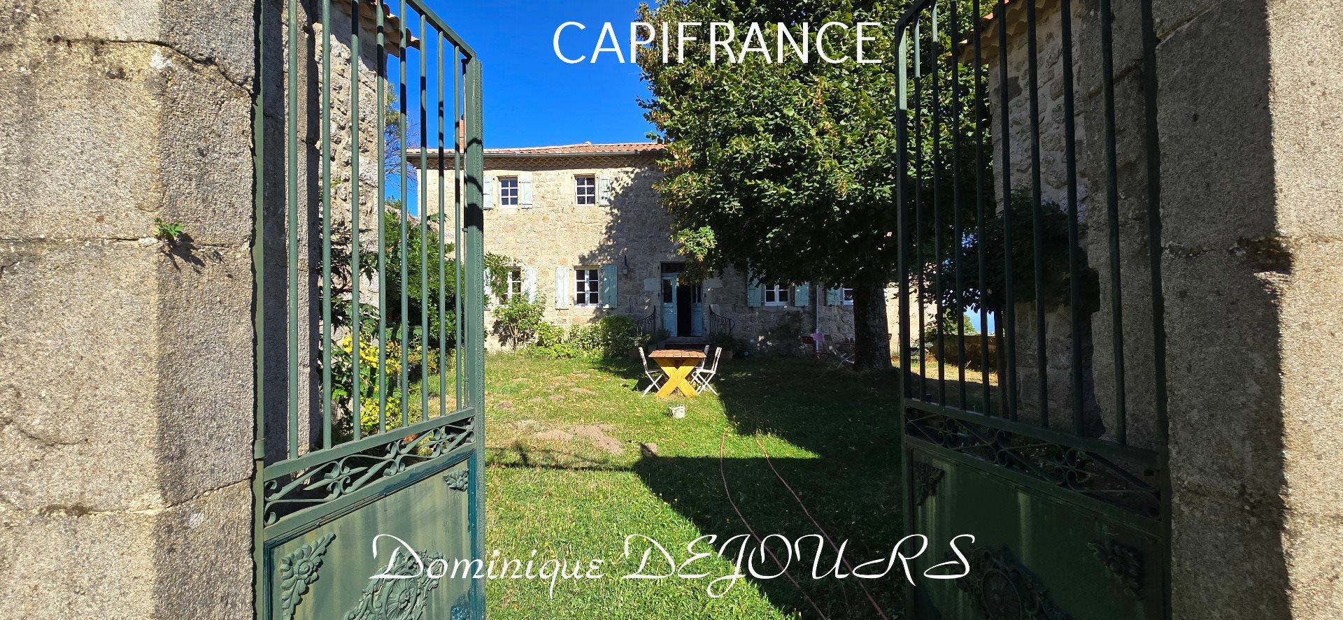 Maison à vendre, 445m², Gluiras