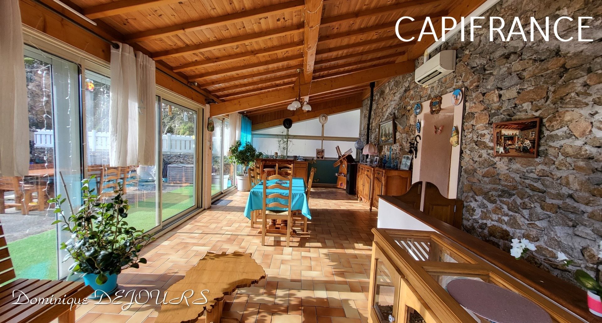 Maison à vendre, 209m², Saint-Sauveur-de-Montagut