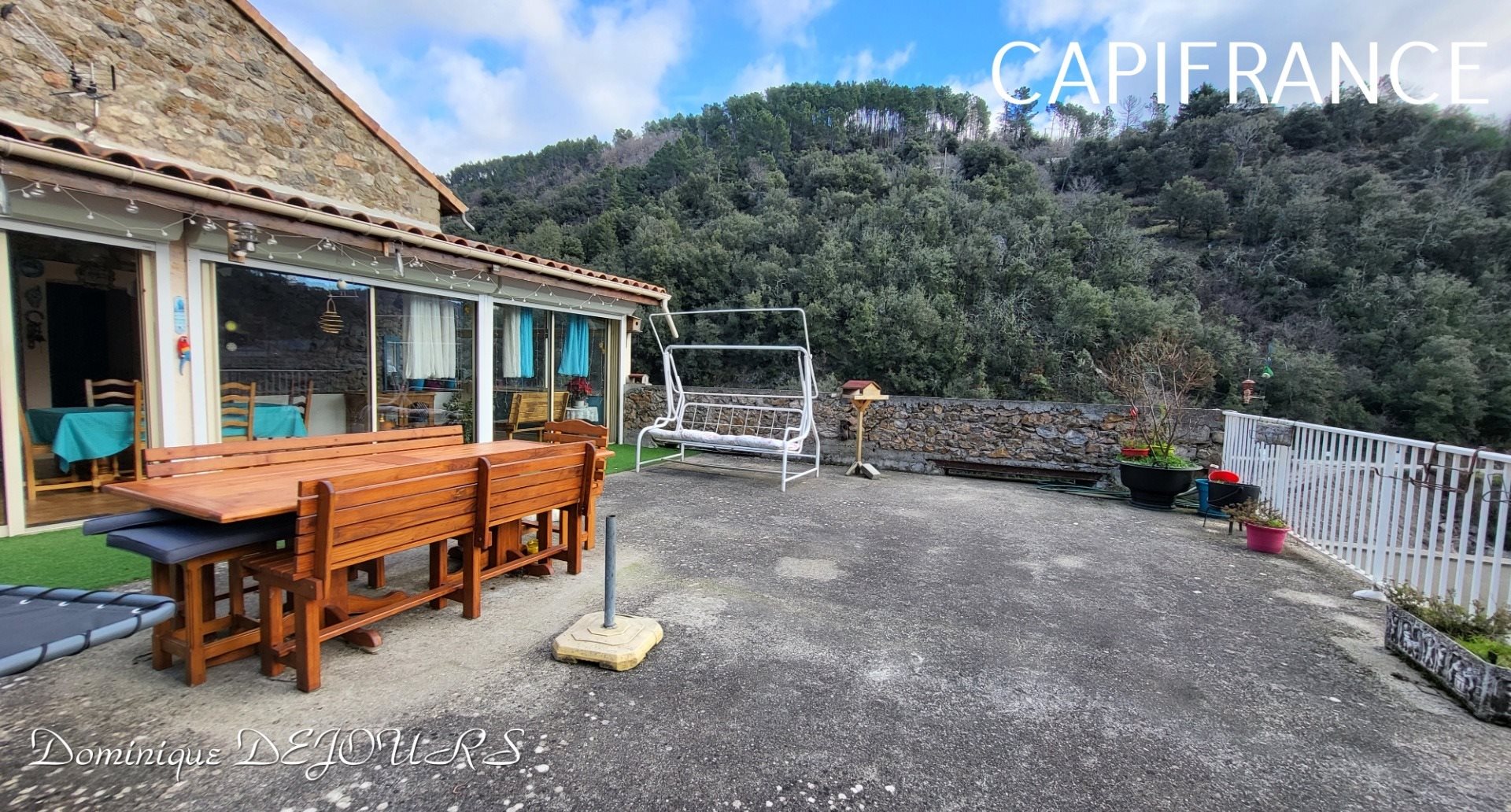 Maison à vendre, 209m², Saint-Sauveur-de-Montagut