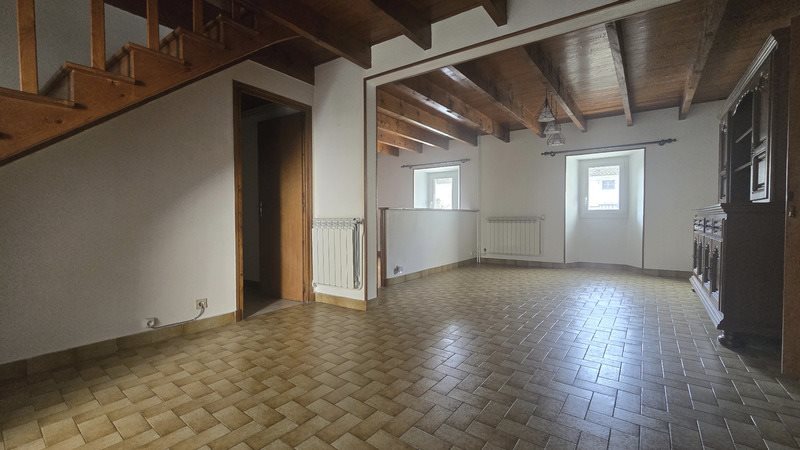 Maison à vendre, 102m², Marcols-les-Eaux