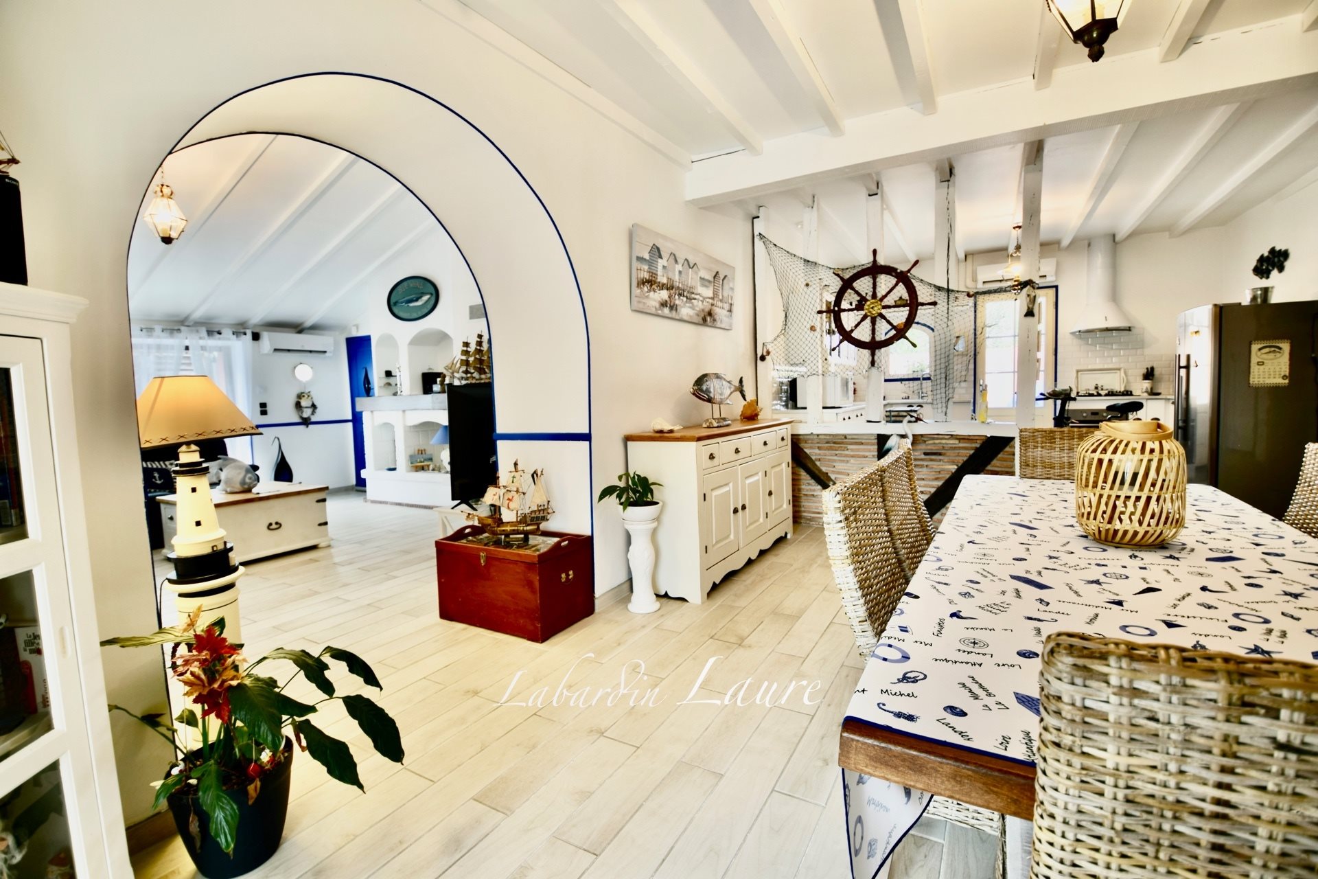 Maison à vendre, 155m², Birac-sur-Trec