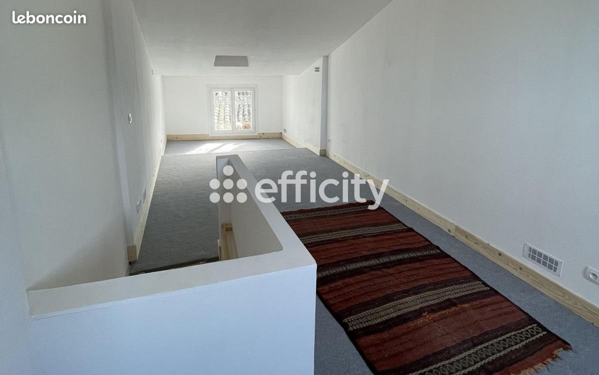 Maison à vendre, 110m², Roujan