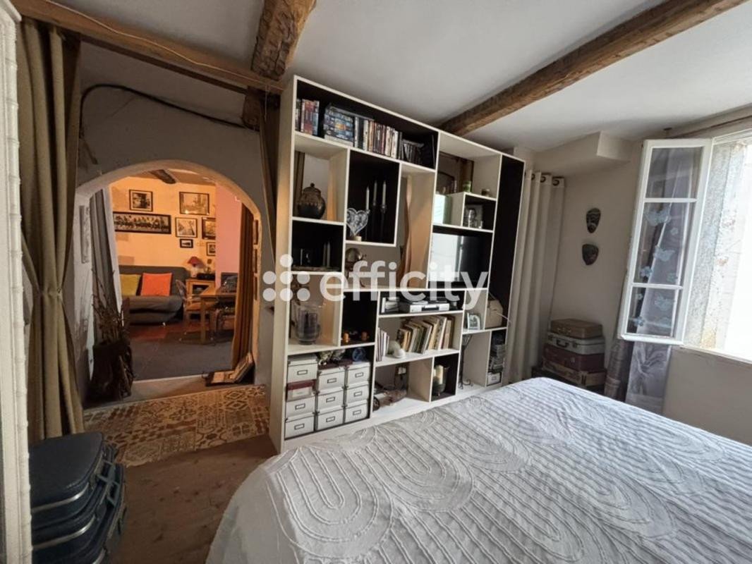 Maison à vendre, 110m², Saint-Geniès-de-Fontedit