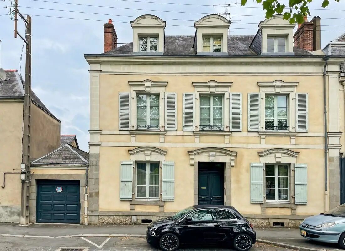 Maison à vendre, 222m², Laval