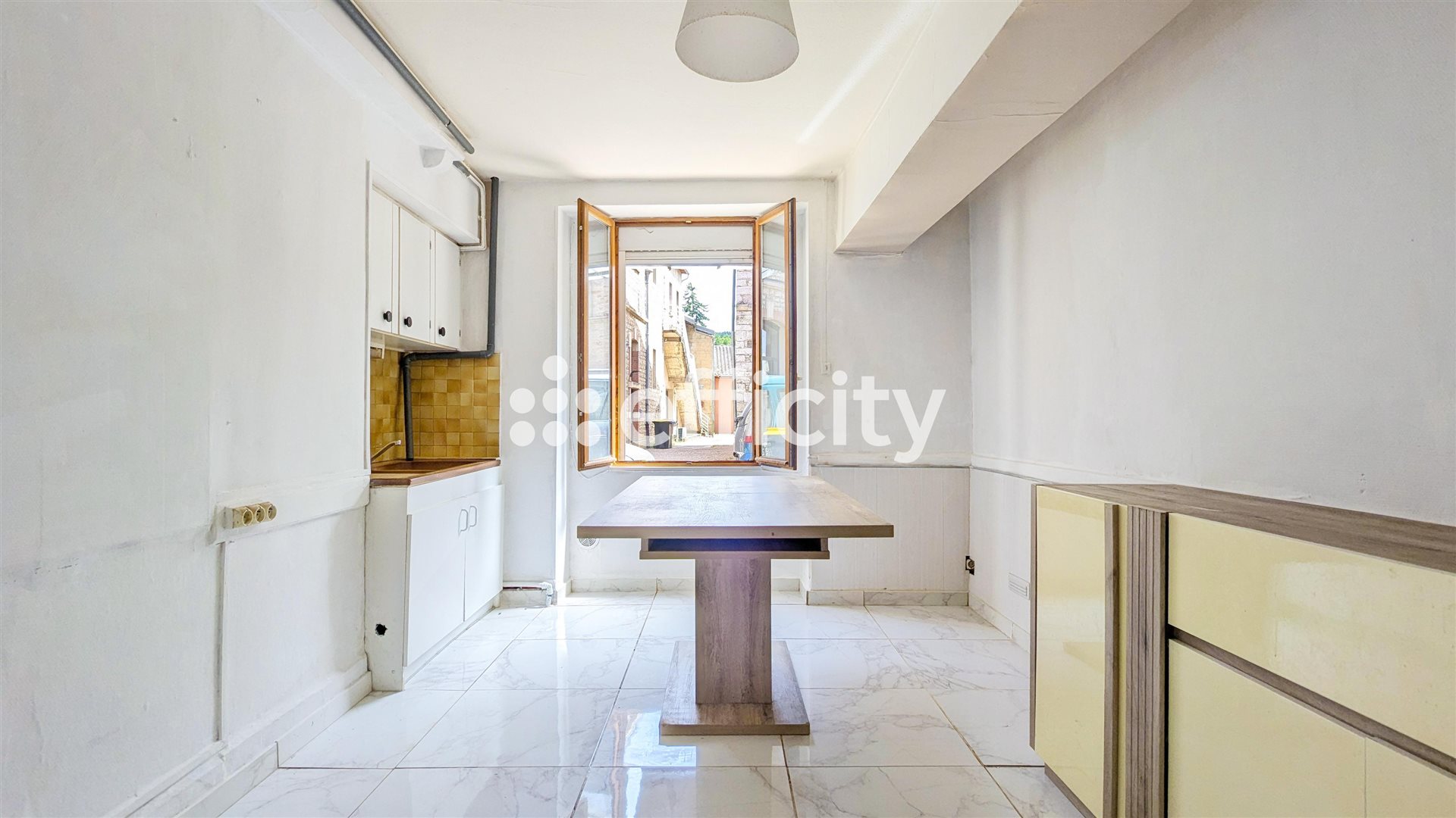 Maison à vendre, 132m², Lugny