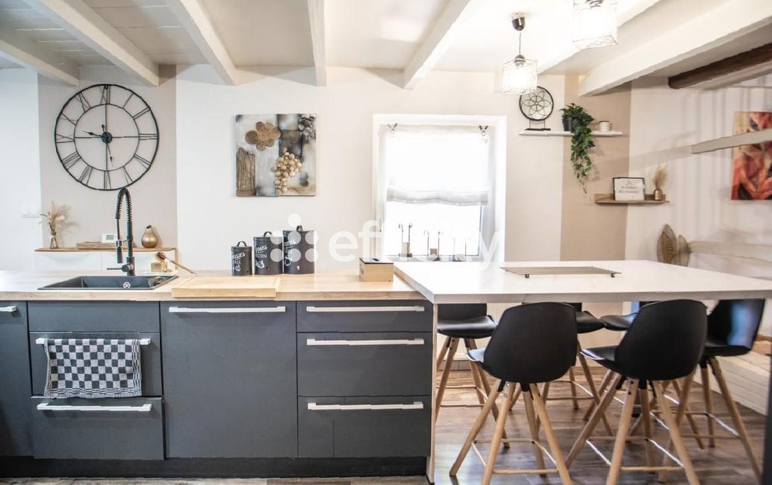 Maison à vendre, 138m², Sermoyer