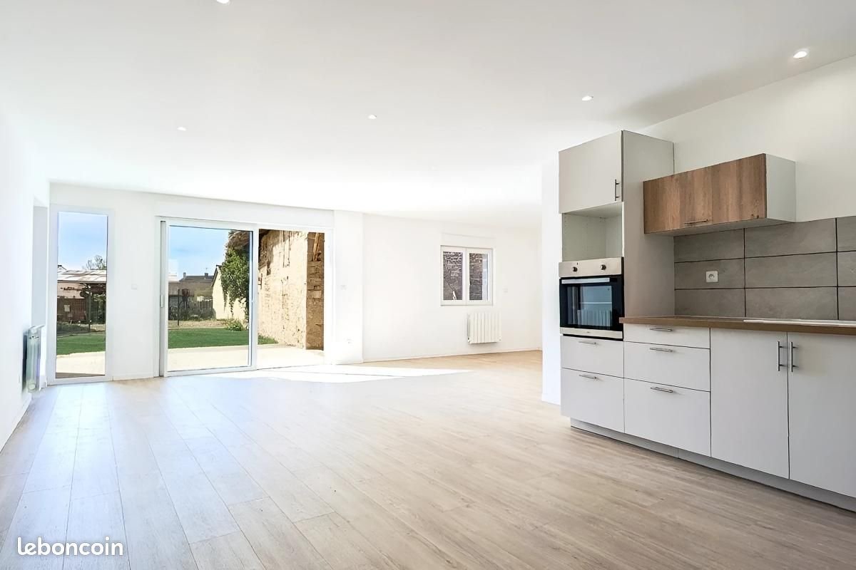Maison à vendre, 102m², Boz