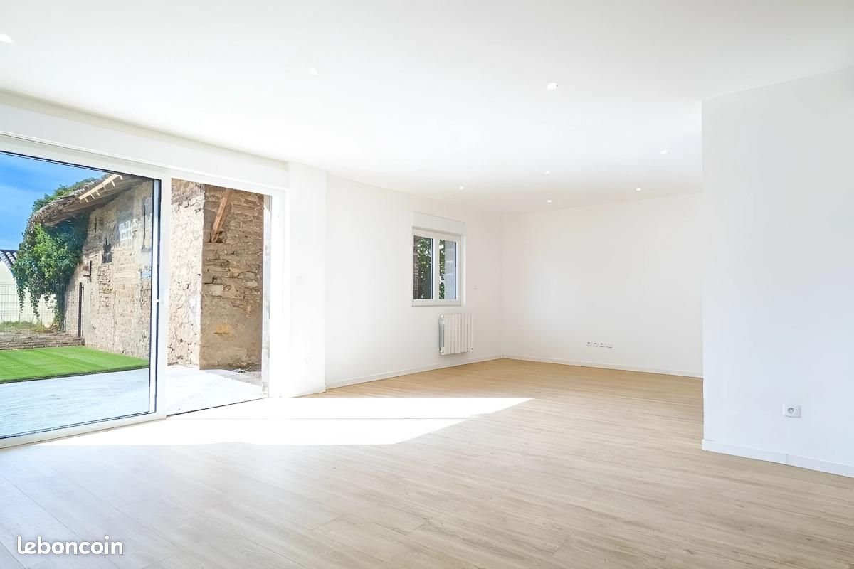 Maison à vendre, 102m², Boz
