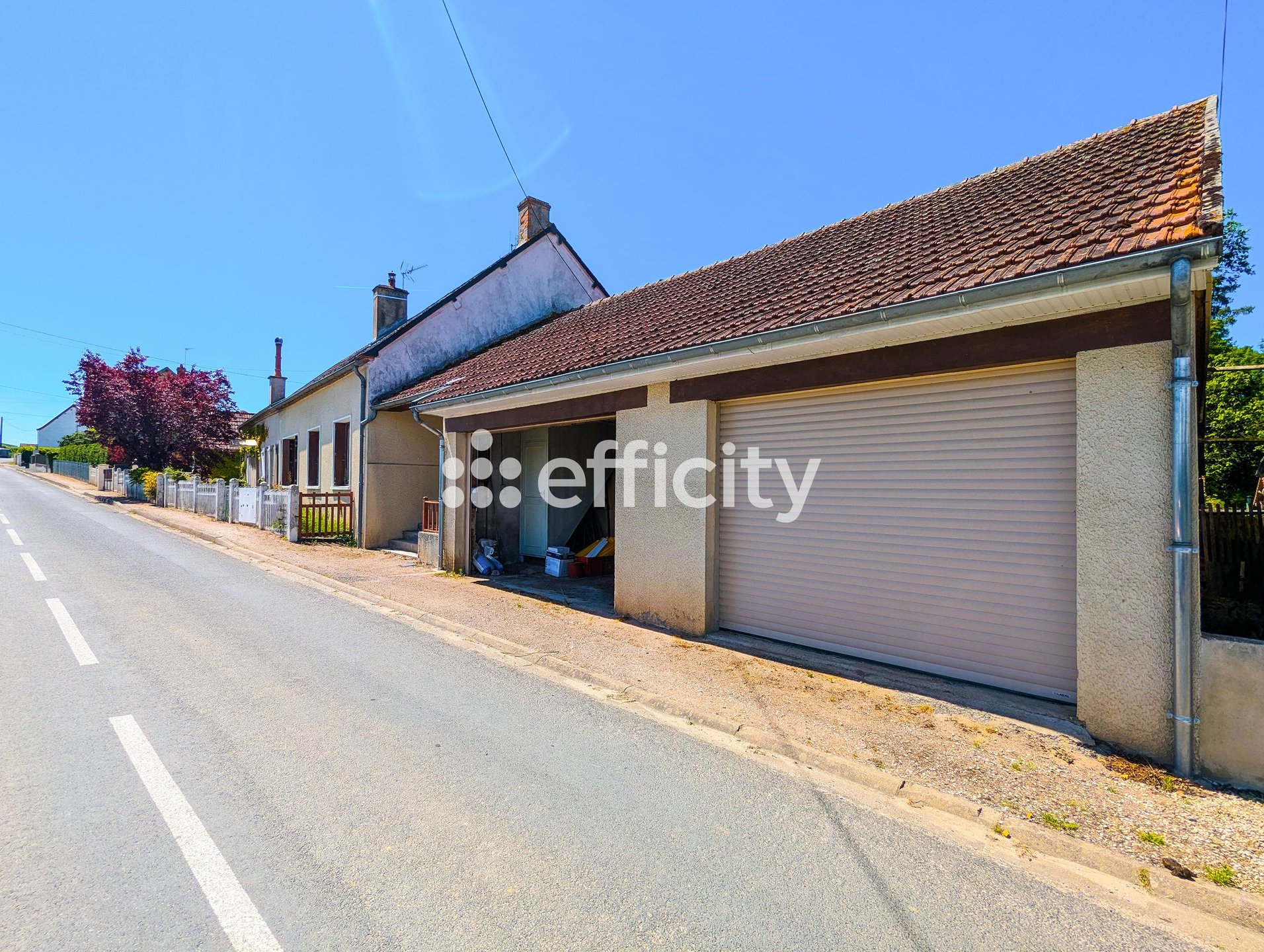 Maison à vendre, 4m², Saint-Léger-sur-Vouzance