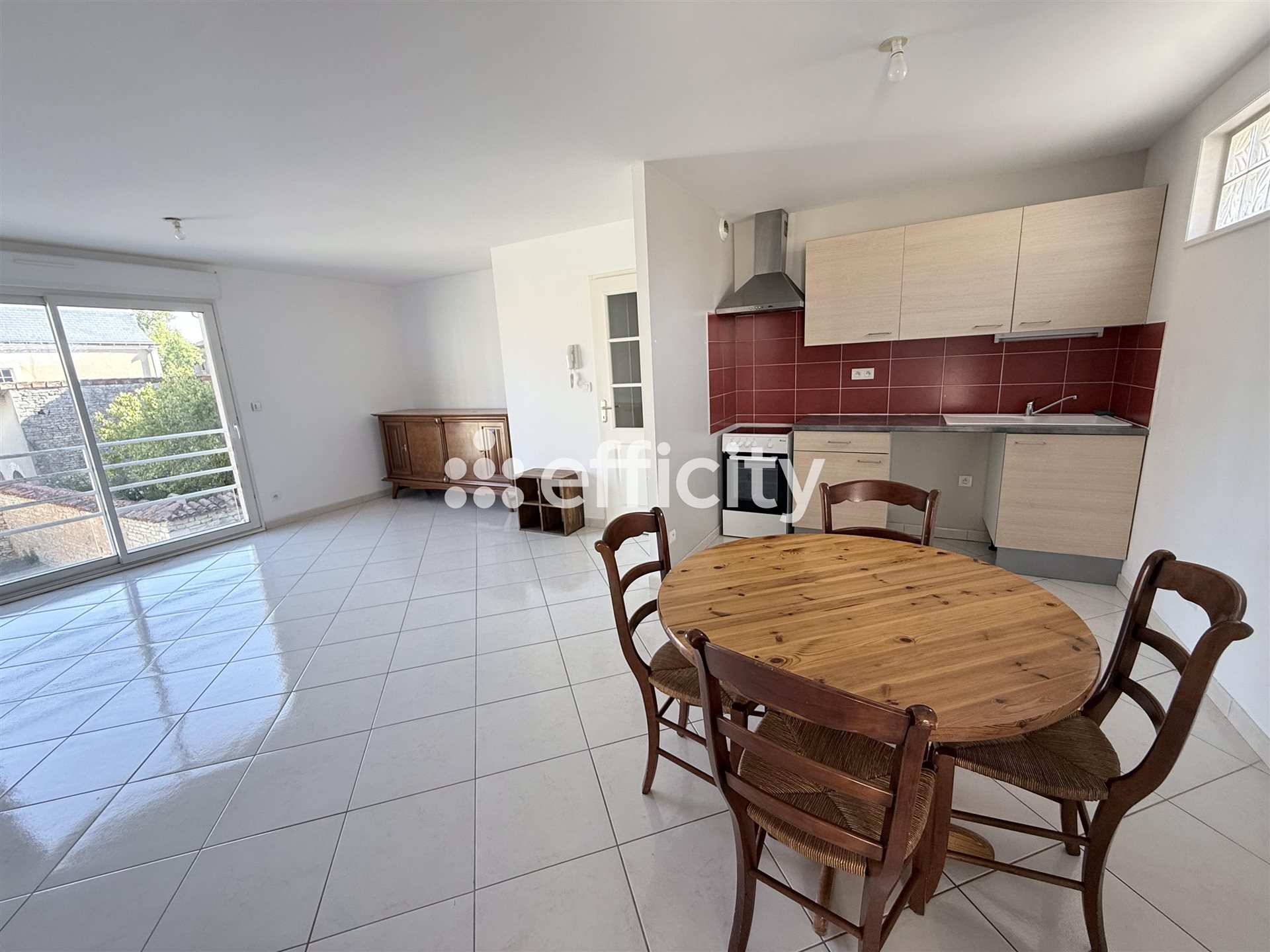 Appartement à vendre, 69m², Ruffec