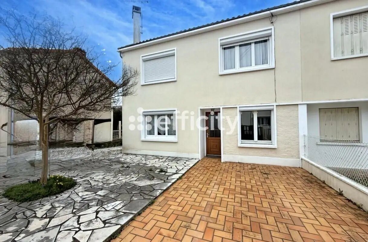 Maison à vendre, 102m², Ruffec