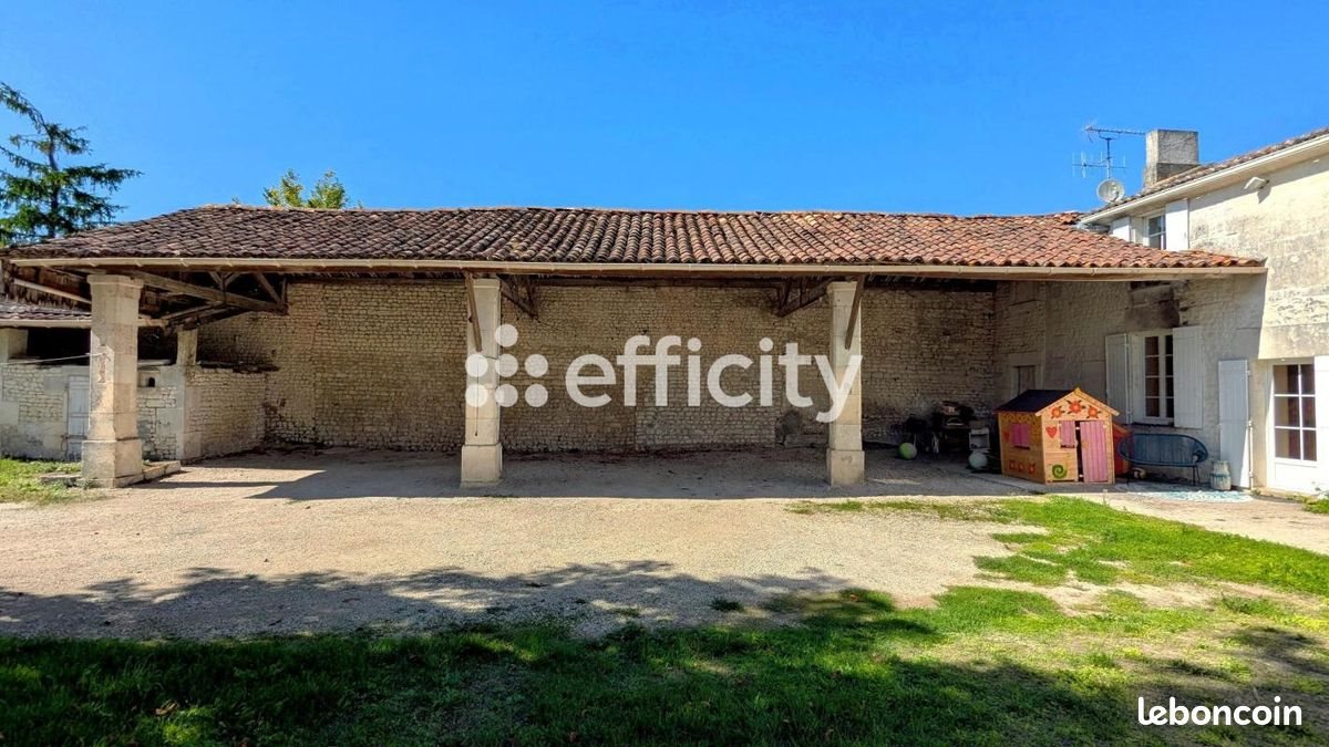 Maison à vendre, 210m², Angeac-Champagne